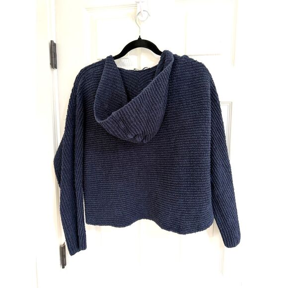VINCE Navy Hooded Cropped Womens Sweater Sz Small - Picture 5 of 10